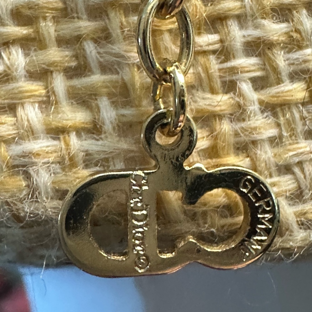 Dior Bow Gold Plated Crystal Necklace EUC Vintage 16-20 in​​ - Picture 3 of 8